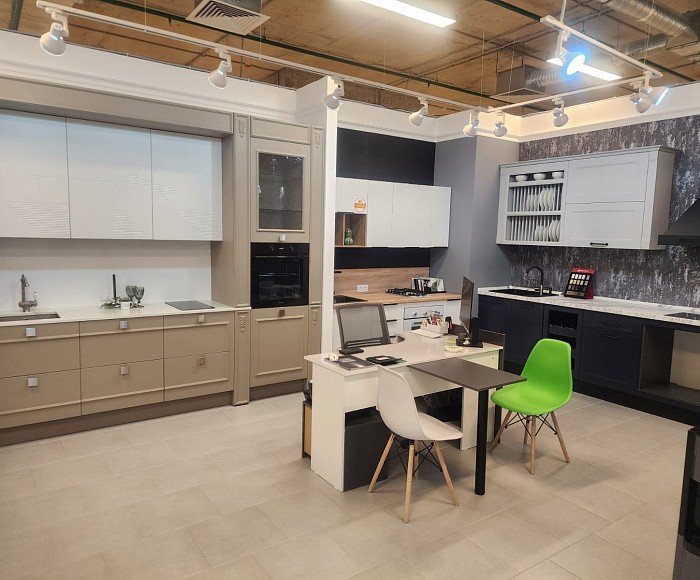 г. Санкт-Петербург, пр-т Будённого, д. 27, кор. 1, стр.1