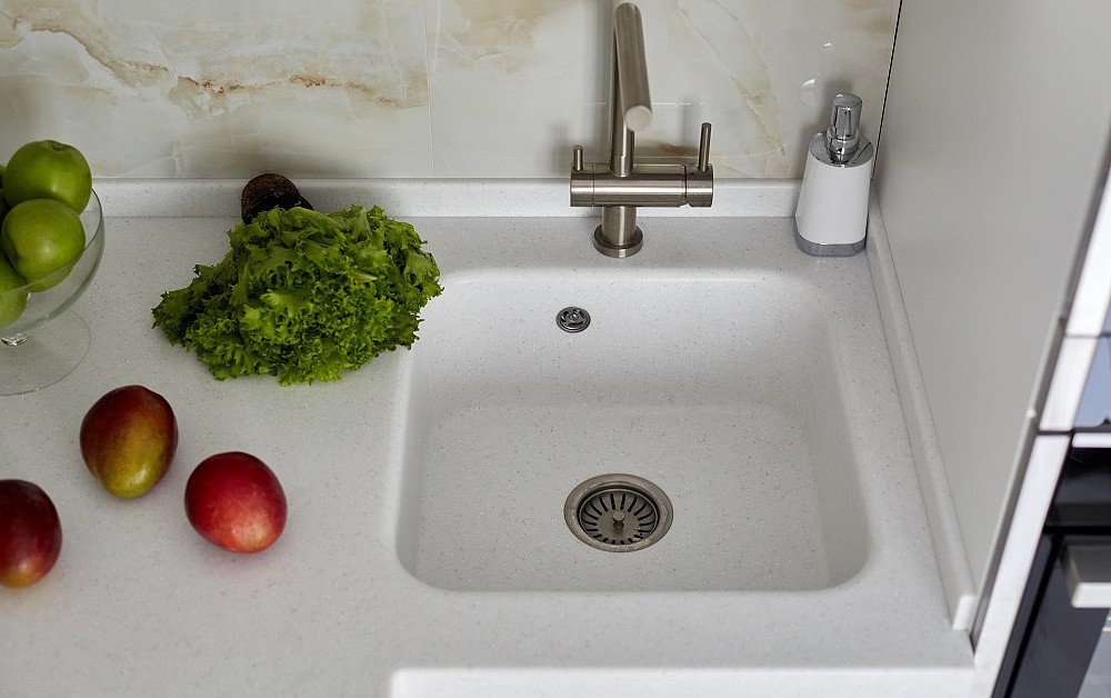 Ультраглянцевая и ультрабелая Мондриана