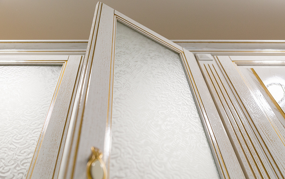 Кухня Виконт с патиной