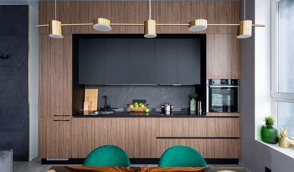 Коричневая кухня в Санкт-Петербурге