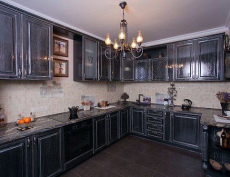 Кухни из массива дерева