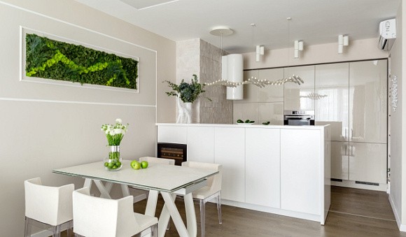 Кухня-столовая в частном доме. Классификация кухонь. Купить кухню углового дизайна или любой другой конфигурации с дальнейшим обустройством. 