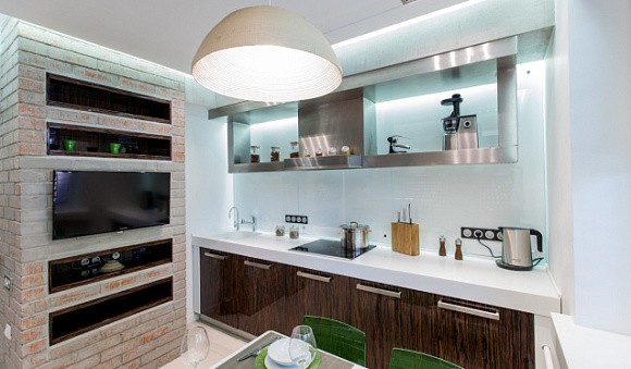 Коричневая кухня в Санкт-Петербурге