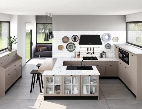 Бежевая кухня в Мурманске