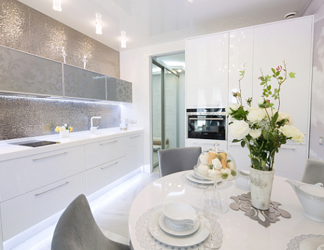 Светлая кухня в Обнинске