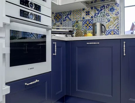 Синяя кухня в Твери