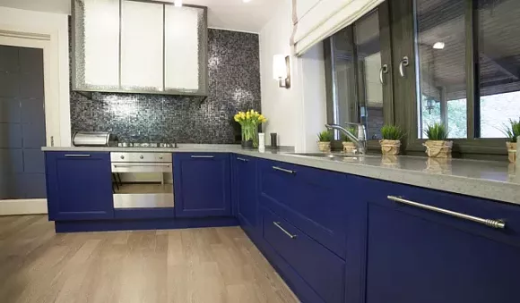 Синяя кухня в Твери
