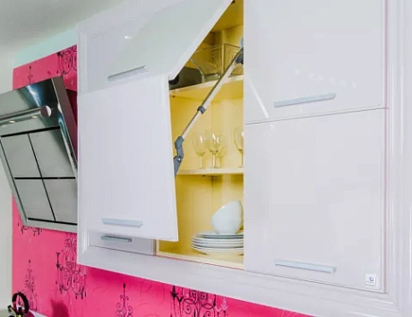 Фиолетовая кухня в Казани