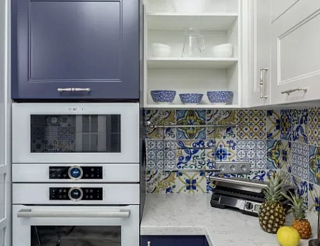 Синяя кухня