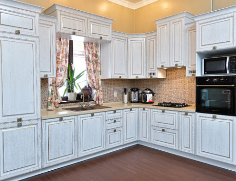 кухни из массива