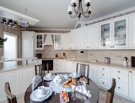 Светлая кухня в Арзамасе