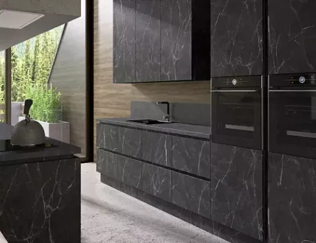 Черная кухня в Новосибирске