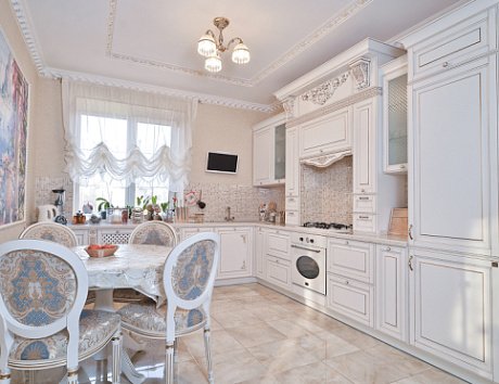 Золотая кухня в Екатеринбурге