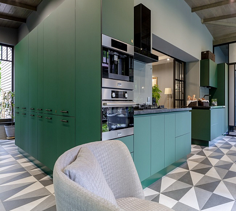 Кухня Ханна Блэк BL